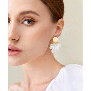 Anthropologie Blosson Petals Flowers Dangling Drop Gold Stud Earrings